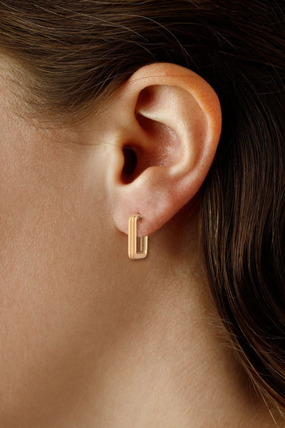 Gold Ribbed Square Hoop Earrings – Coughlin Jewelers
