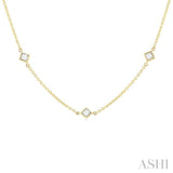 1/2 Ctw Princess Cut Diamond Fashion Necklace in 14K Yellow Gold