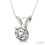 1/6 Ctw Round Cut Diamond Solitaire Pendant in 14K White Gold with Chain