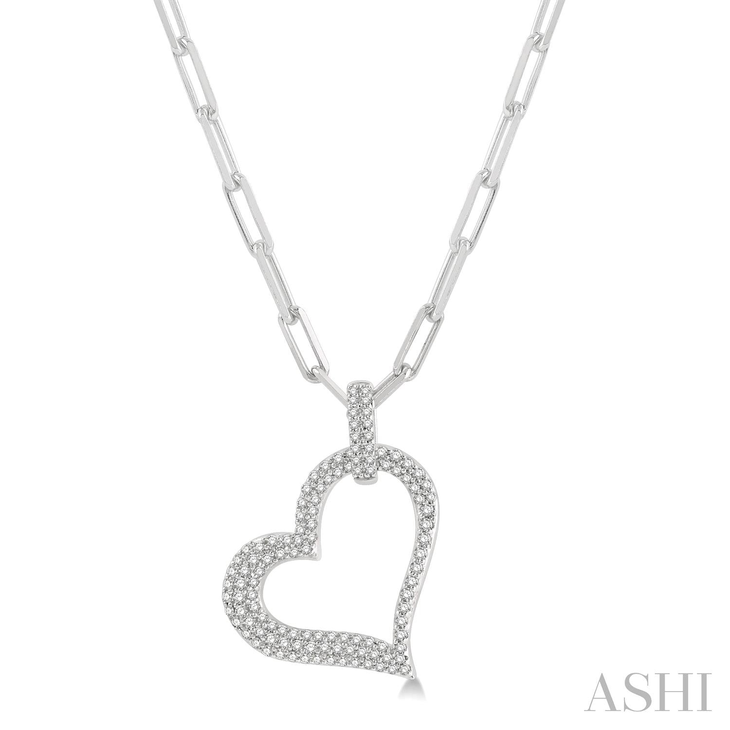 1/2 Ctw Reclined Heart Round Cut Diamond Pendant With Chain in 14K White Gold